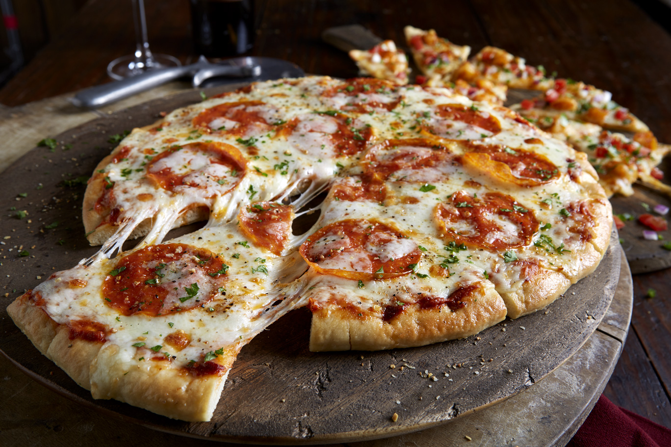 PI_Pepperoni-Pizza--Chili-Lime-Shrimp-Flatbread-535-apf