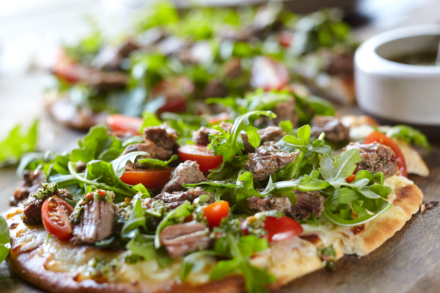 Truly-Simple-Chimichurri-2Steak-Flat-Bread-ENV-087-apf